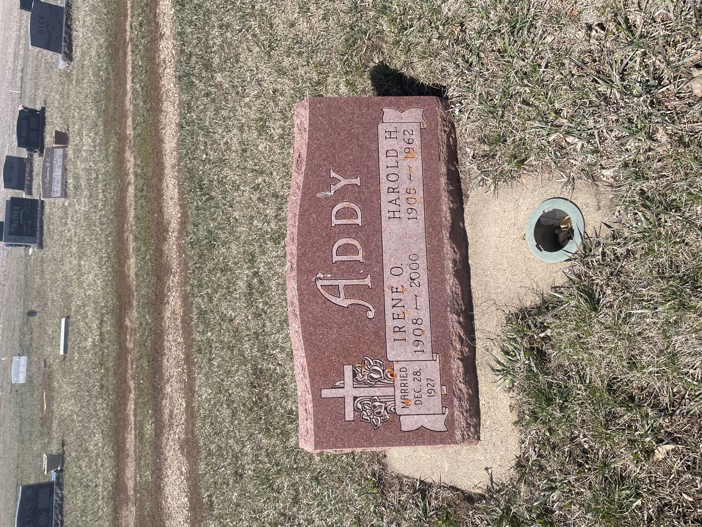Harold H. Addy's grave. Photo 1
