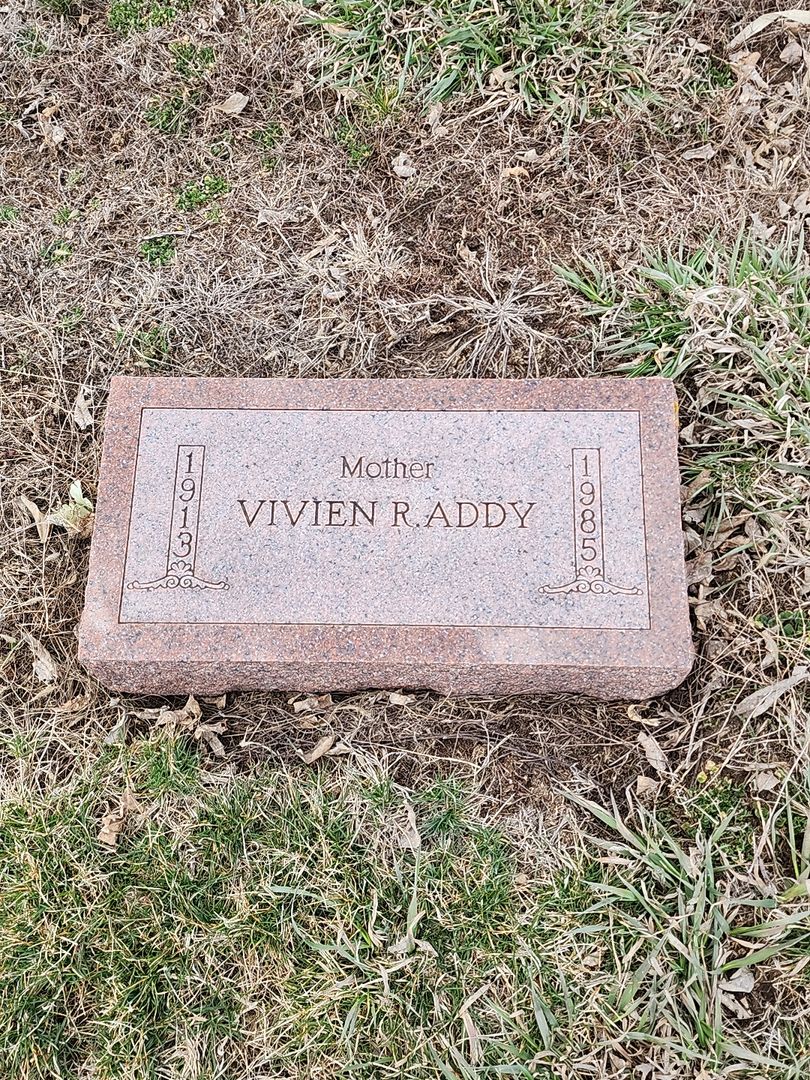 Vivien Ruth Tarrell Addy's grave. Photo 1