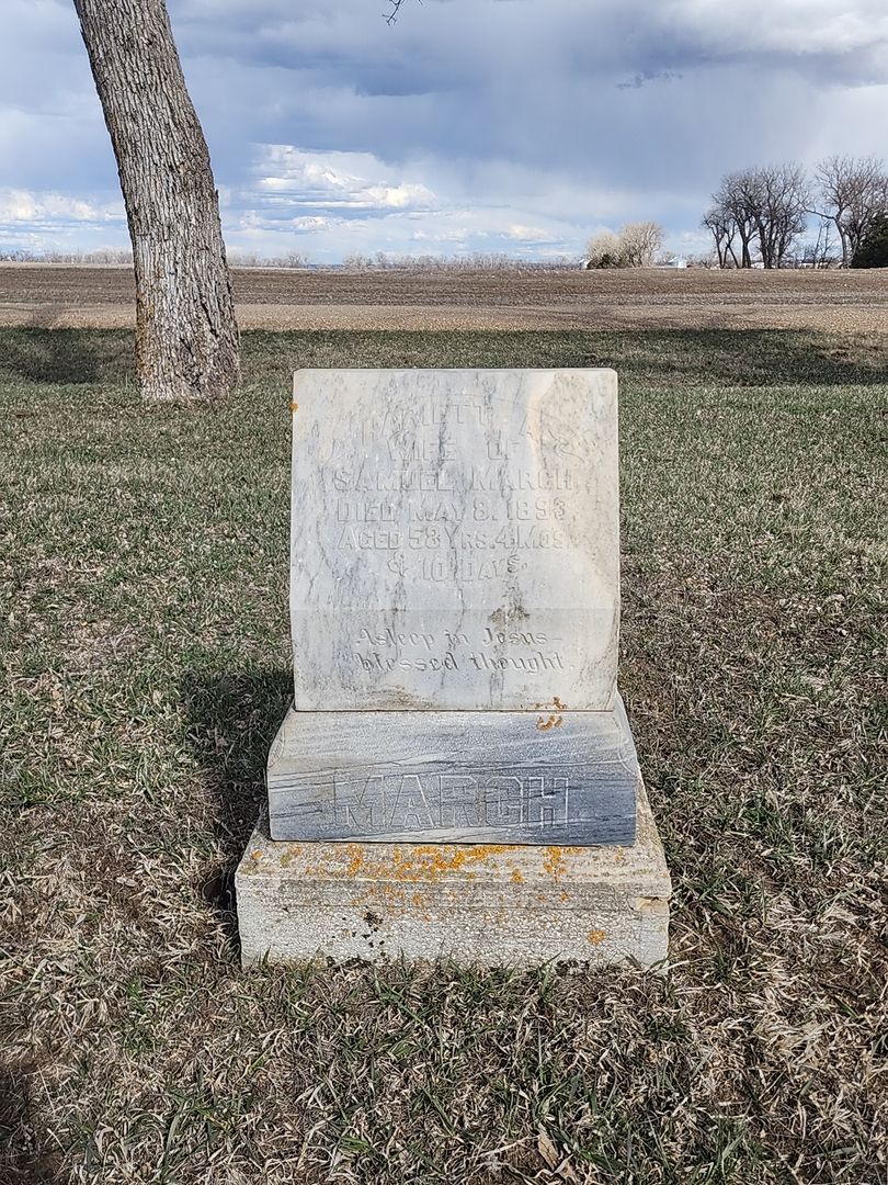 Harriett A. March's grave. Photo 1