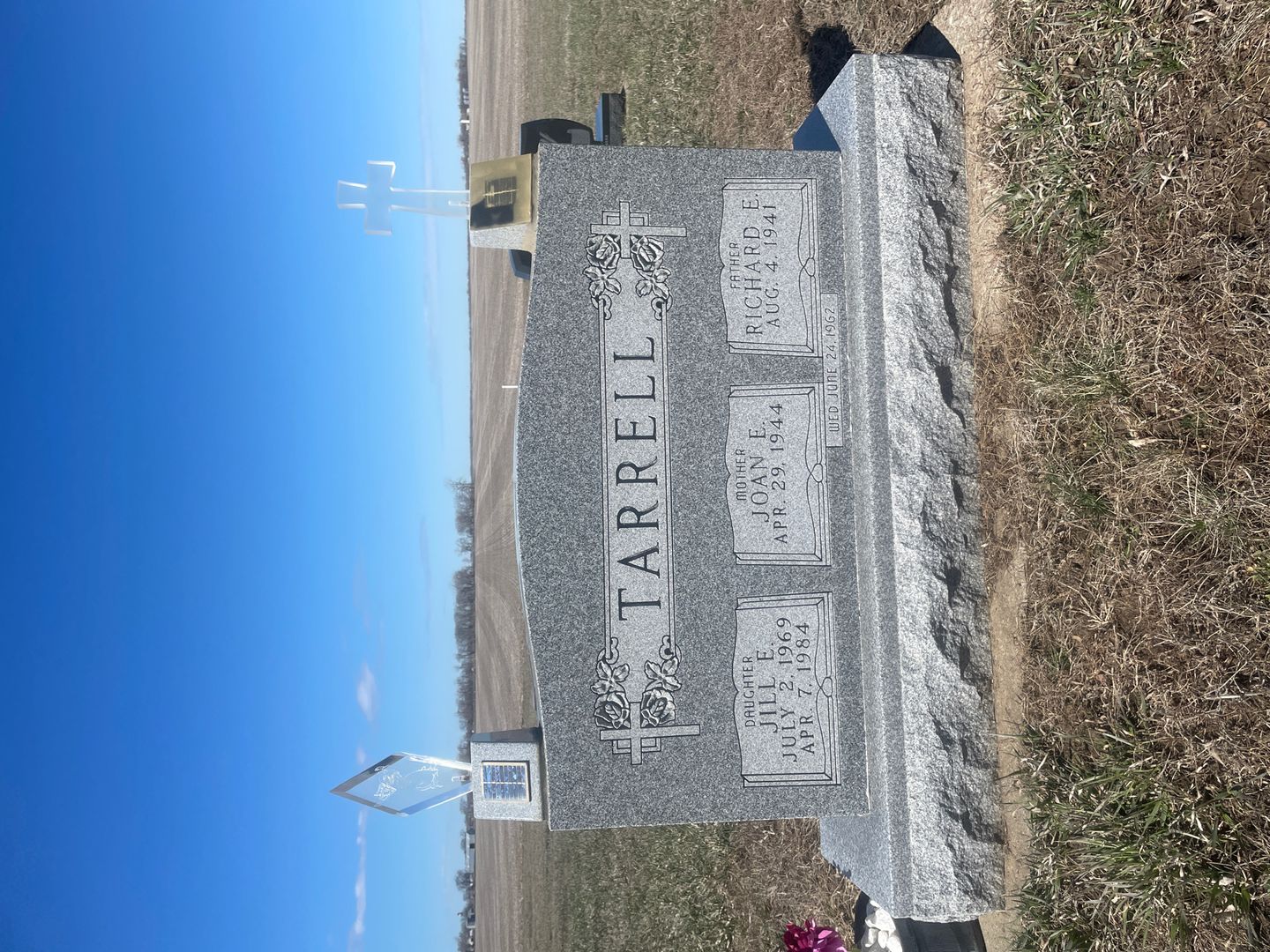 Jill Ellen Tarrell's grave. Photo 1