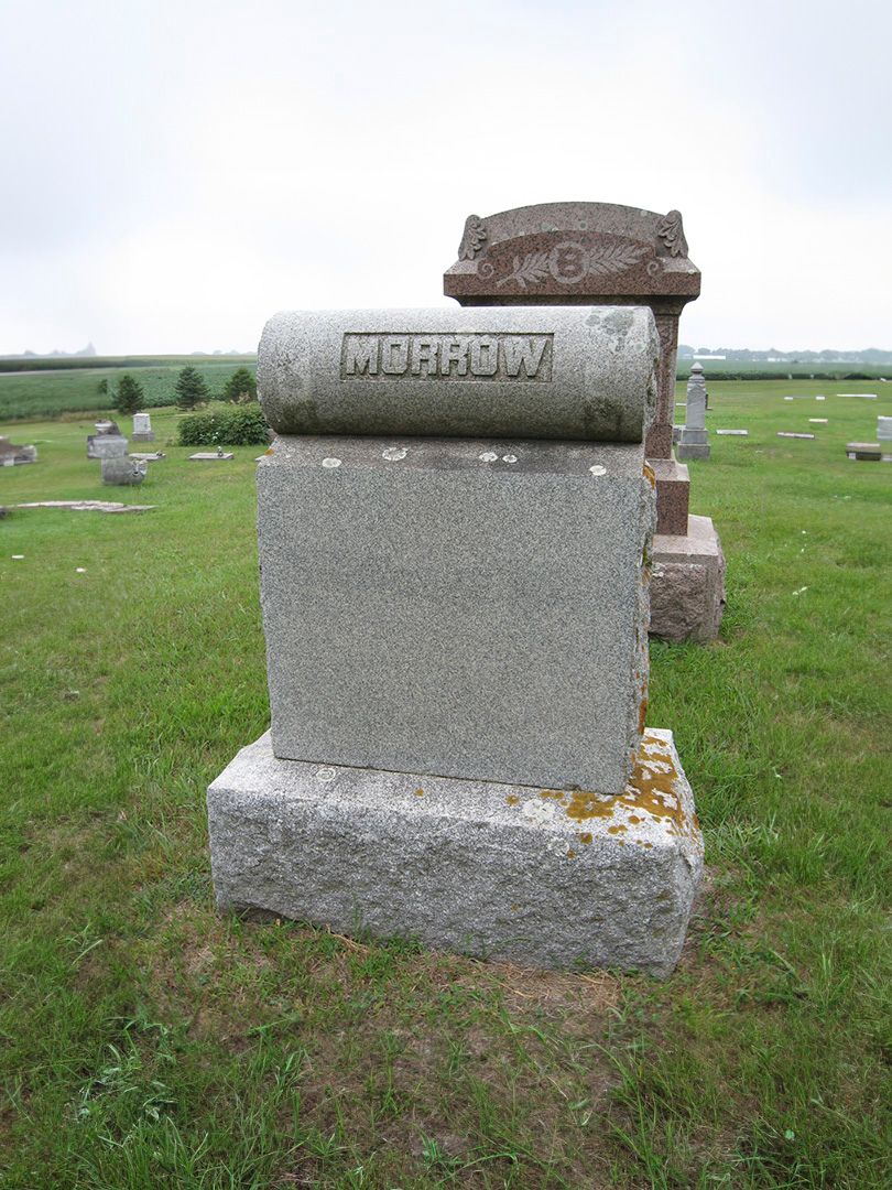 Mary Jane Walsh Morrow's grave. Photo 1