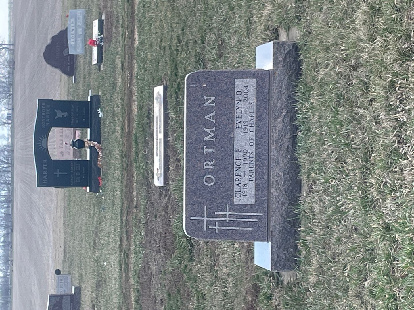 Clarence E. Ortman's grave. Photo 1