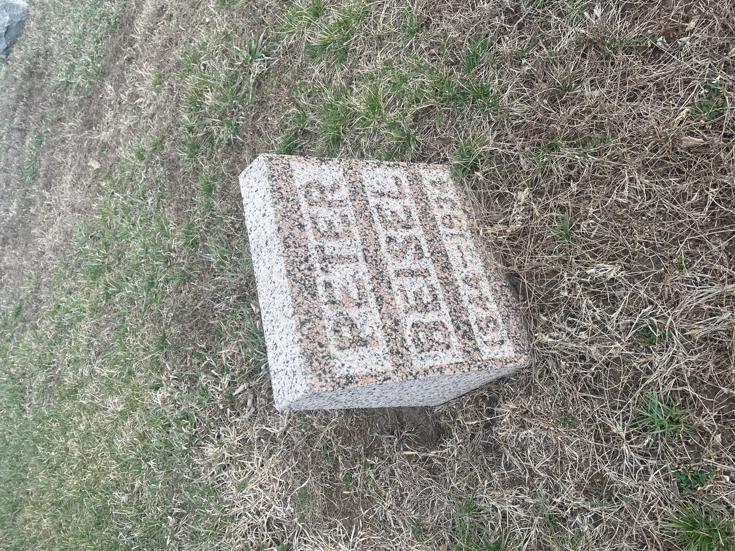 Peter Beisel's grave. Photo 1