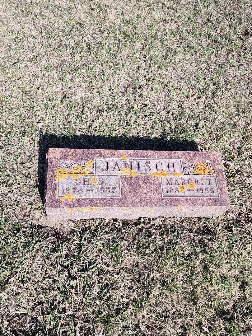 Charles "Chas" Janisch's grave. Photo 1