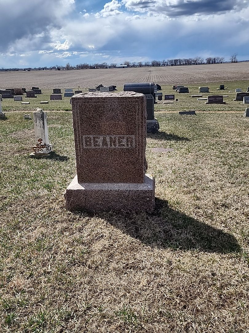 John A. Beaner's grave. Photo 1