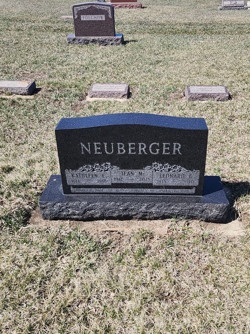 Jean M. Neuberger's grave. Photo 1