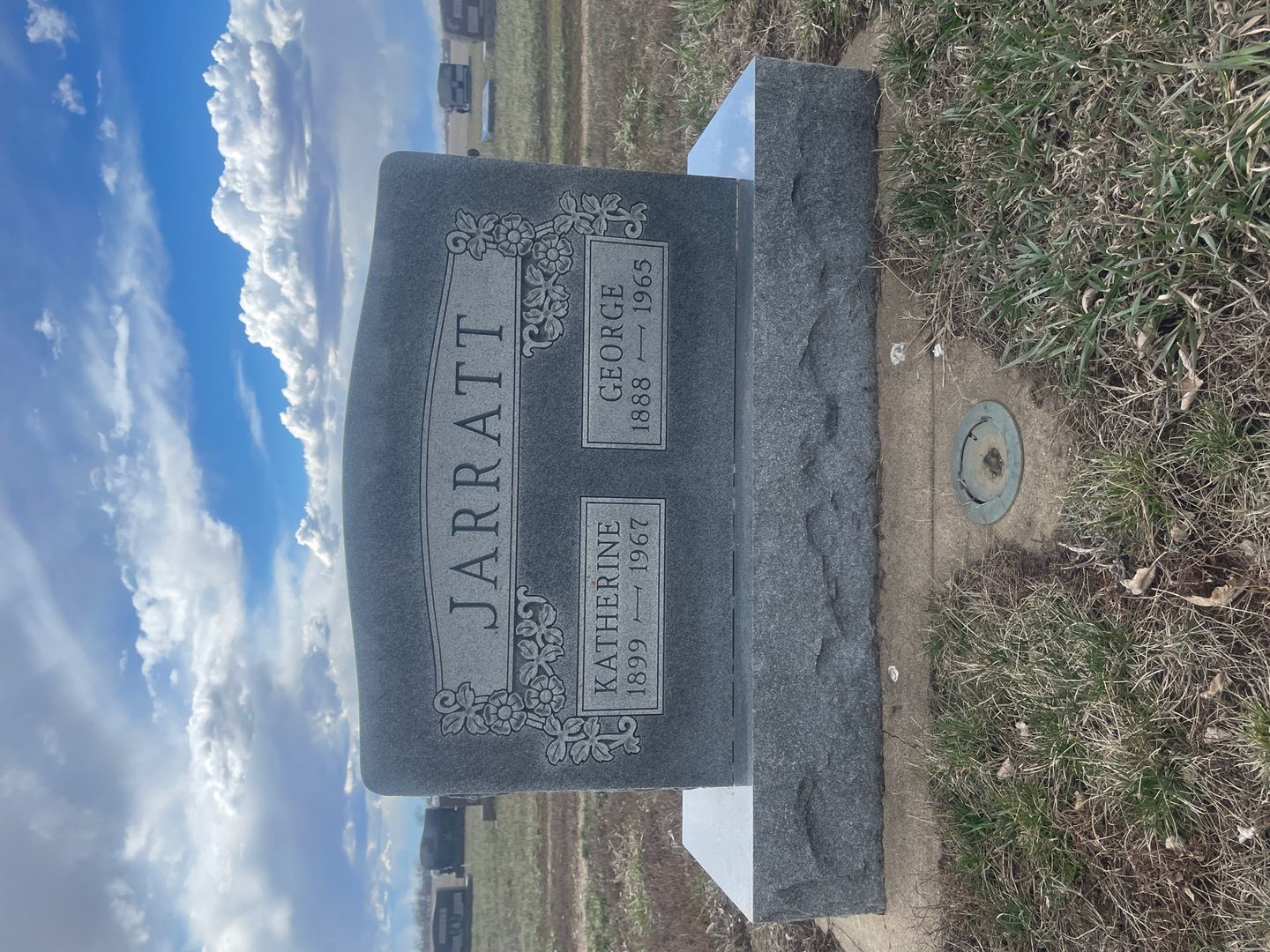George Jarratt's grave. Photo 1